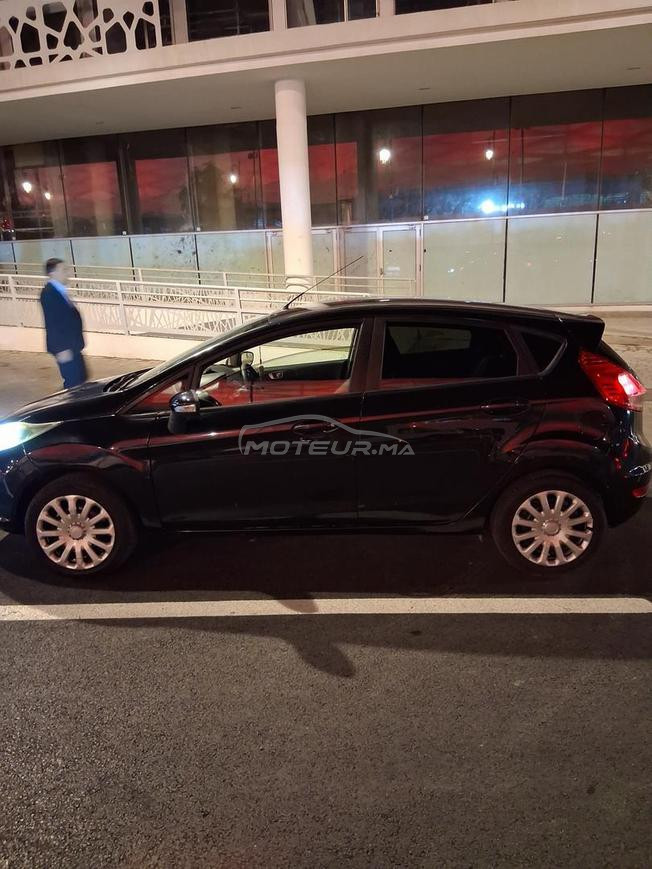  Ford fiesta trend plus en très bonne etat