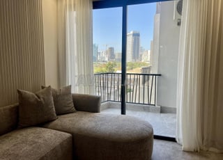 Location studio neuf meublé en face anfa park