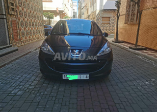 Peugeot 208 très bon état