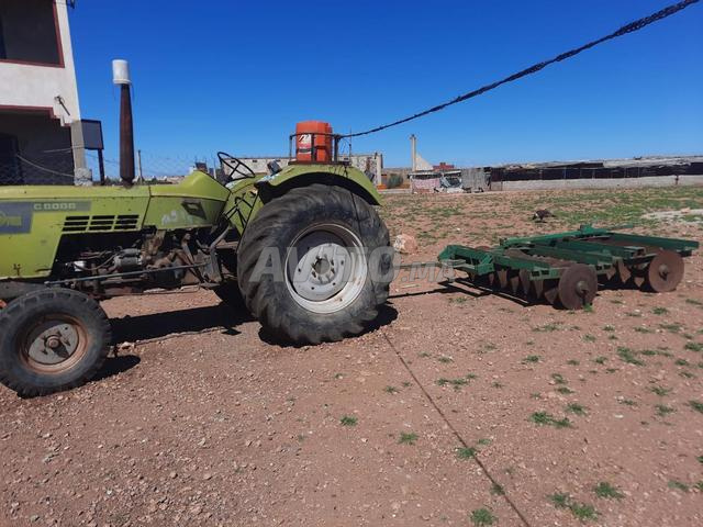 مجموعة كاملة من المعدات الزراعية للبيع