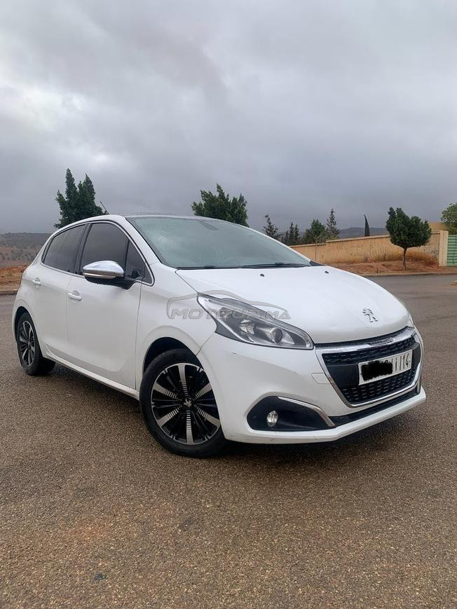 Peugeot 208 tech esition