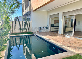 Maison neuve sur la route de Tahanout km10