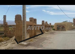 Terrain à Hay Takkate