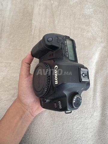 Canon 5D Mark II DSLR avec objectif 50mm - 2