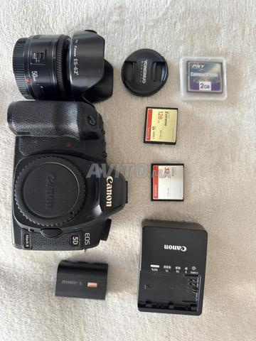 Canon 5D mark 2 DSLR مع عدسة 50mm