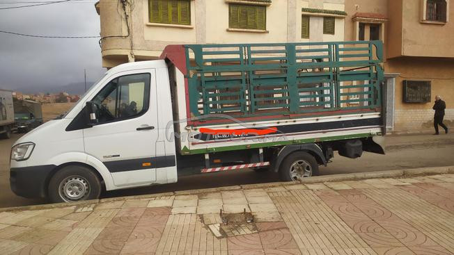 Hyundai H350