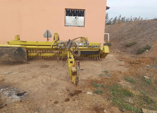 Rock Rade 1500 Degelmann Made in Canada