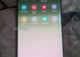 Sumsung galaxy s8 plus 64gb 4gb ram mes khedam