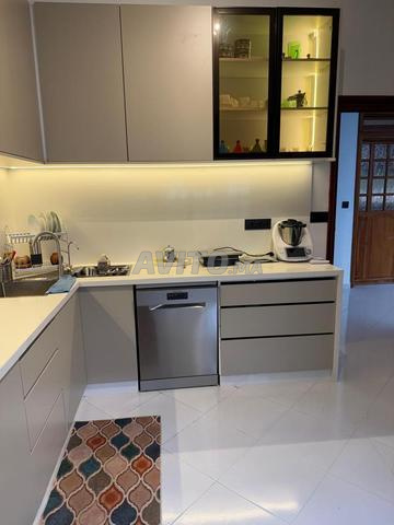 Vente d'une villa à Hay Riad en très bon état