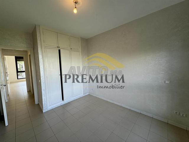 TRES BEL APPARTEMENT AVEC VUE DEGAGEE - image 5