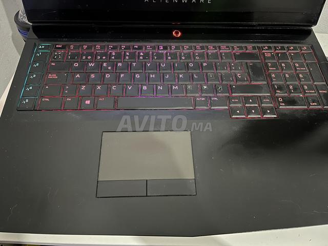 Alienware 17 R4 Gaming – GTX 1070 – Bon état