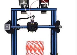 Imprimante GEEETECH MULTI-COULEURS en très bon état