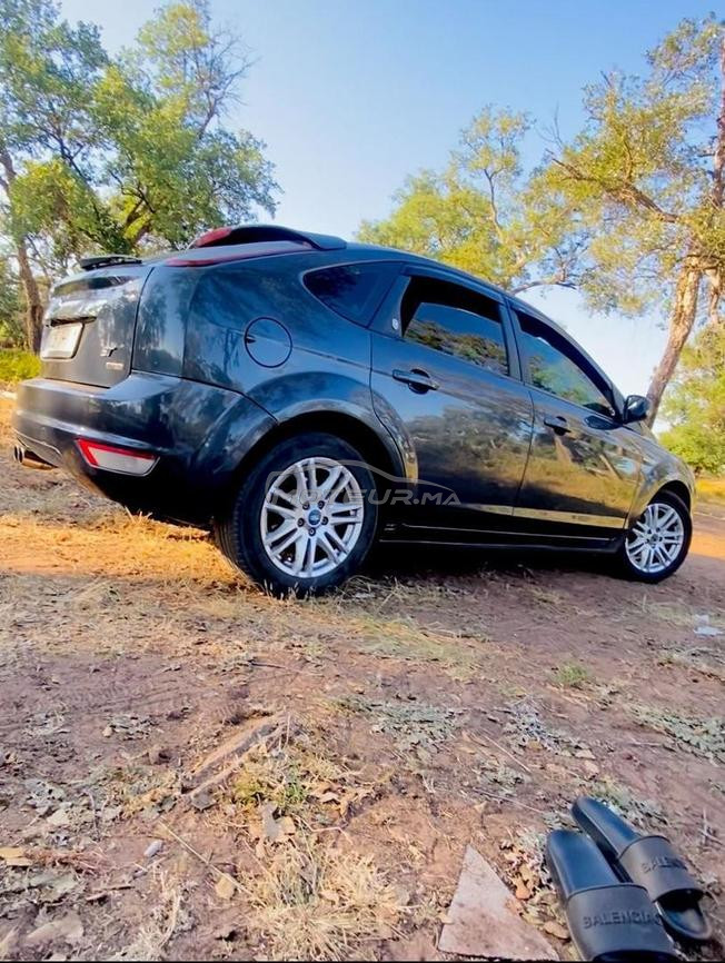 ford focus GHia  Mk2 model 2008