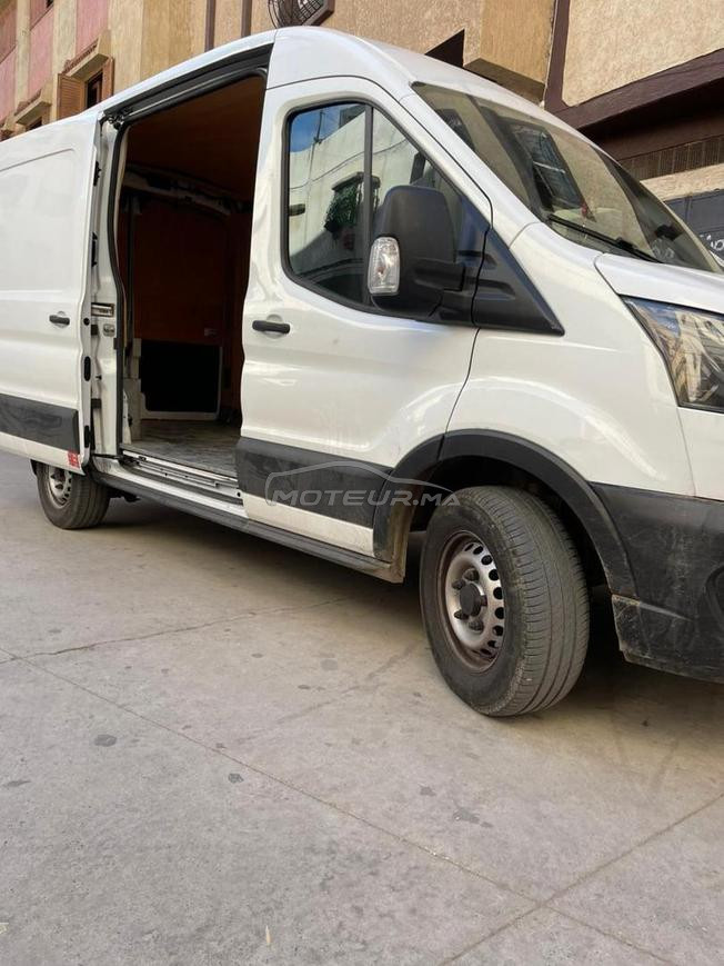Ford Transit en très bon état 