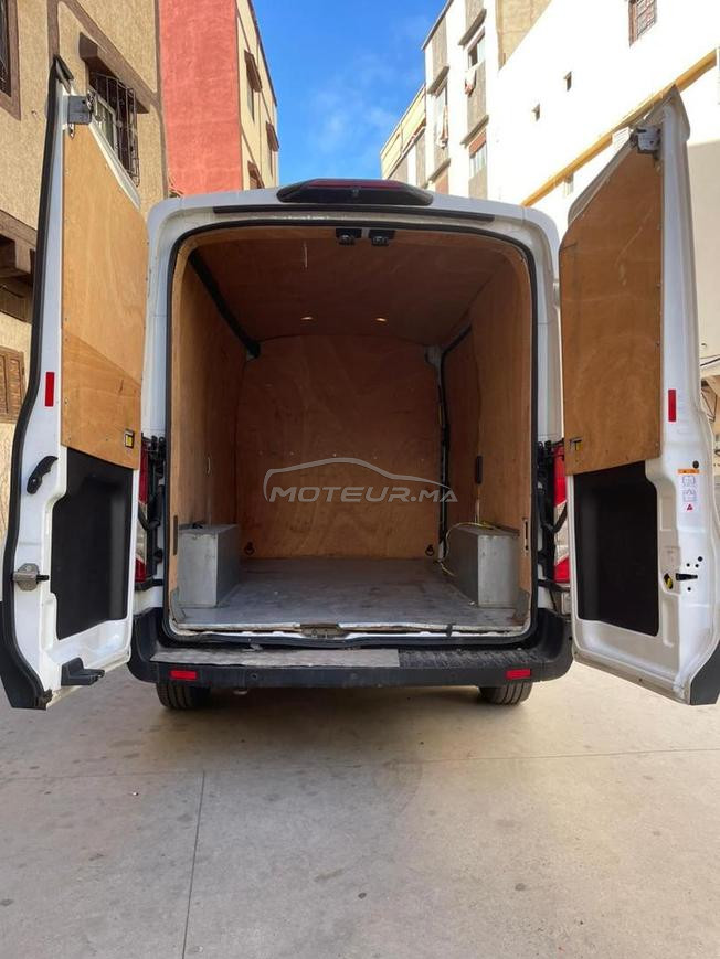 Ford Transit en très bon état 