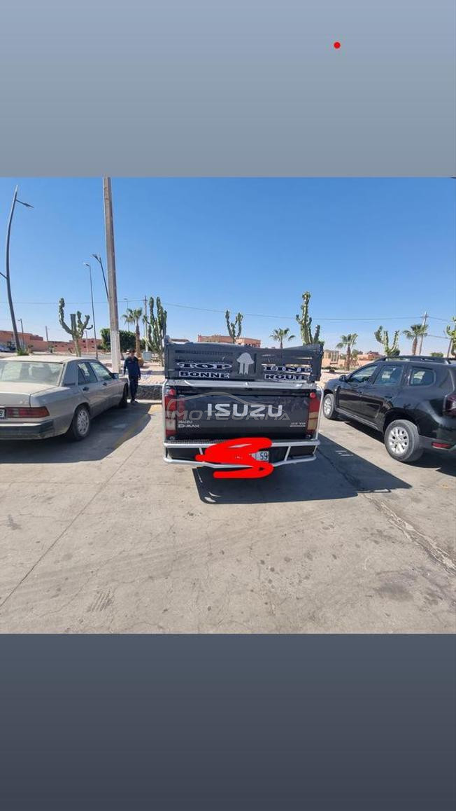 Isuzu
