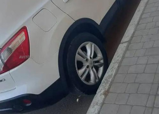 Nissan 100 Diesel Manuelle 2012 à Marrakech 6 ch