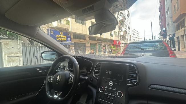 Megane sedan automatique modele 2020 