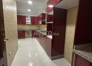 استأجر هذه الشقة في فال فلوري