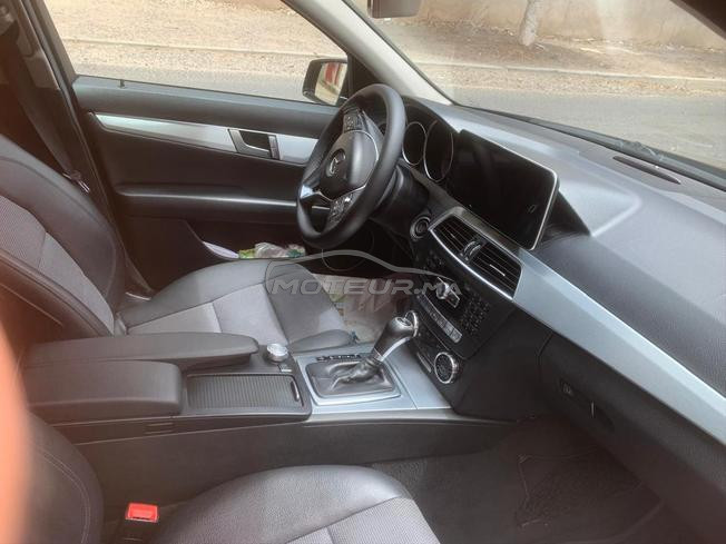 Mercedes-Benz 220 Diesel Automatique 2012 à Agadir