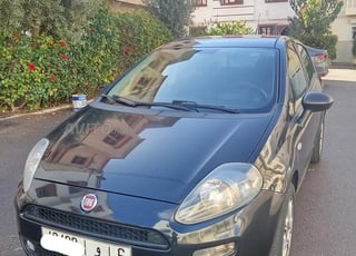 Fiat Punto diesel 5ch 1ère main 1 peinture