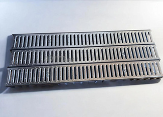 Caniveau garage 3m - grille galvanisée Solide