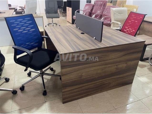 pack bureau bench avec chaises / باك مكتب بنش à
