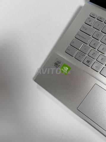 Asus ViVobook 14 Intel Core i7-10510U 16Go 512Go - 2