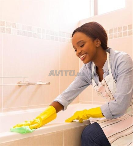 Femme de ménage nounou garde malade