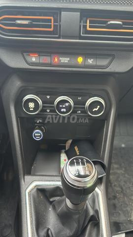 داسيا سانديرو ستيبواي جميع الكماليات