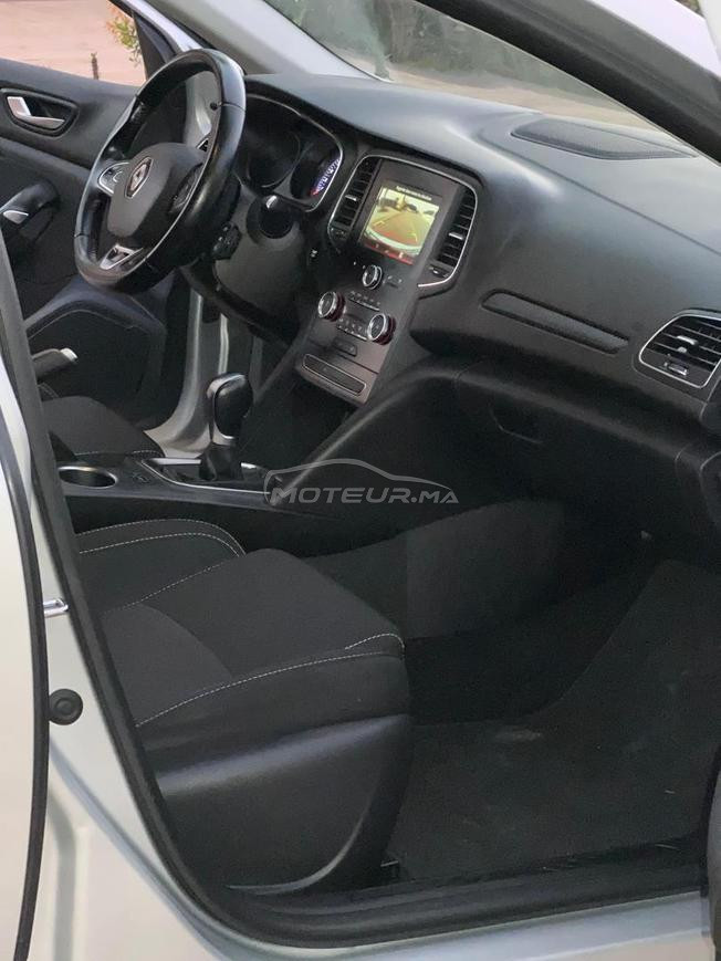 Mégane automatique a vendre model 2020