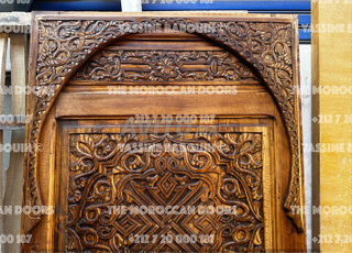 أبواب مغربية منقوشة Porte Traditionnelle Sculptee.