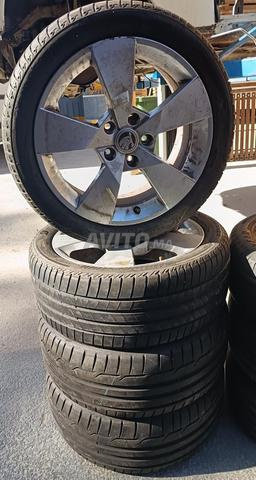 Jantes Aluminium original SKODA 225/45R17