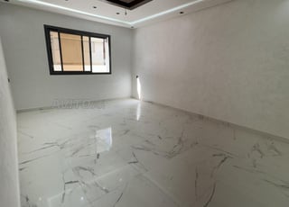 شقة للبيع 107 متر مربع في القنيطرة