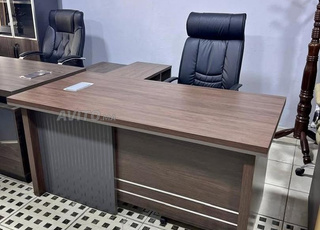 🪑 Bureaux modernes