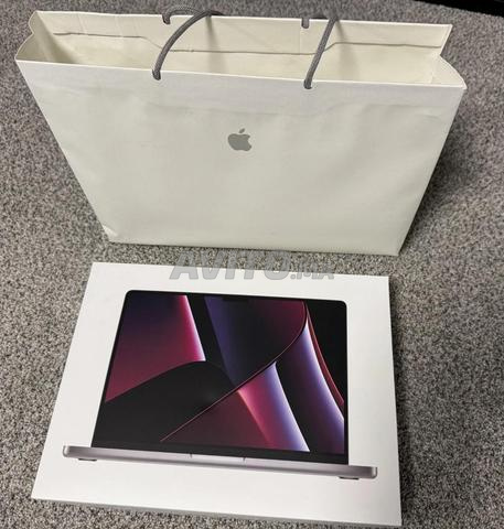 MacBook Pro M1 Pro 32 Go RAM officiel