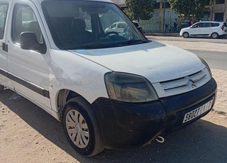 Peugeot Bernier en bon état, diesel, 7 chevaux, modèle de la machine, tout est neuf