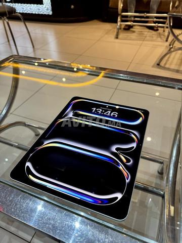 ipad pro m4 512GB Wifi et Sim 13 pouces