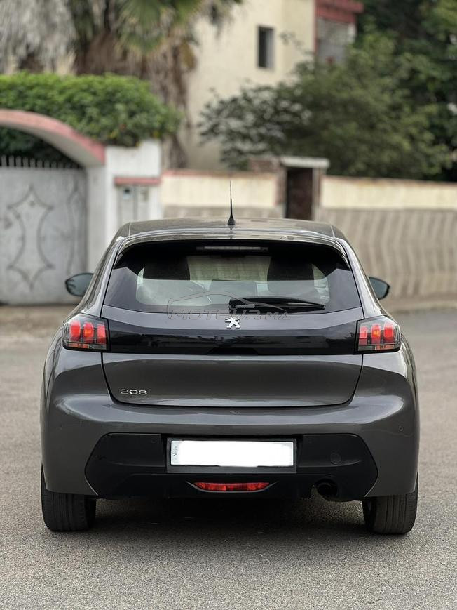 Peugeot 208 Diesel Manuelle 2023 à Rabat