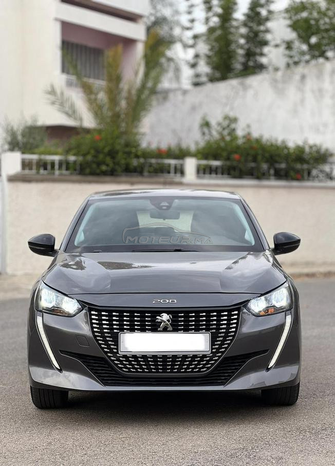 Peugeot 208 Diesel Manuelle 2023 à Rabat