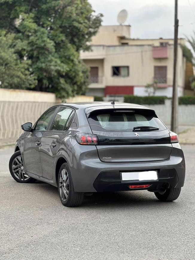 Peugeot 208 Diesel Manuelle 2023 à Rabat