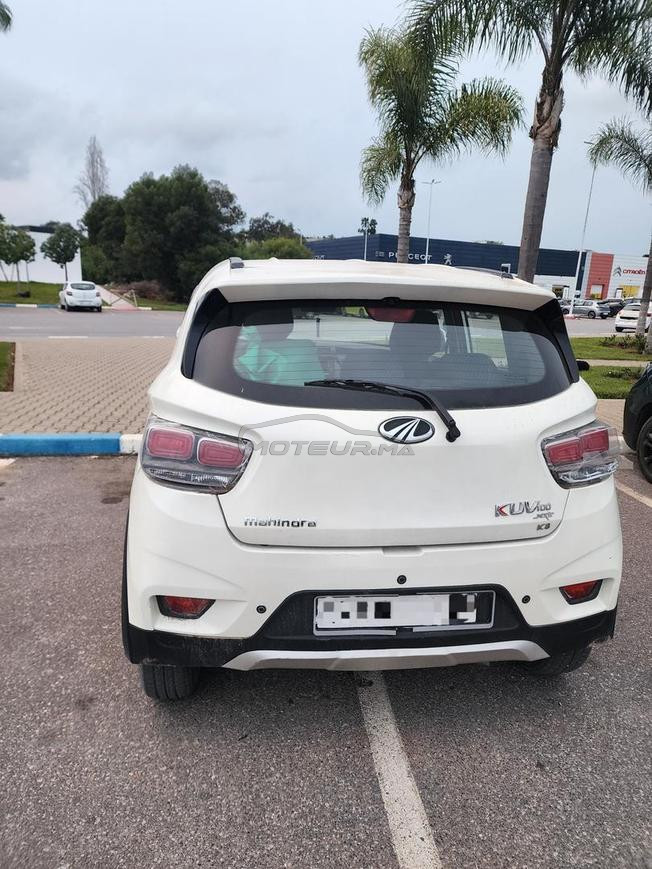 mahindra kuv100 k8
