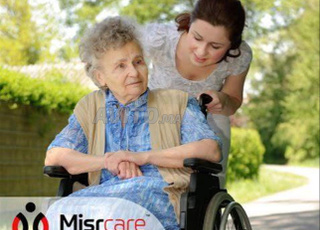 مراعية لكبار السن - رعاية مستمرة