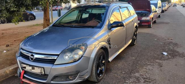 Opel Astra Diesel Manuelle 2006 à Salé
