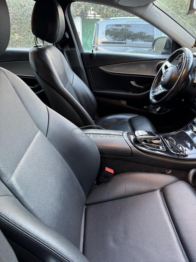 vends mercedes E220d tres bon etat 