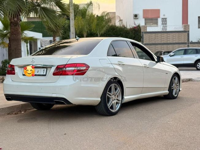 Mercedes-Benz 300 Diesel Automatique 2011 à Salé