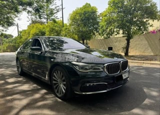 Bmw série 750i
