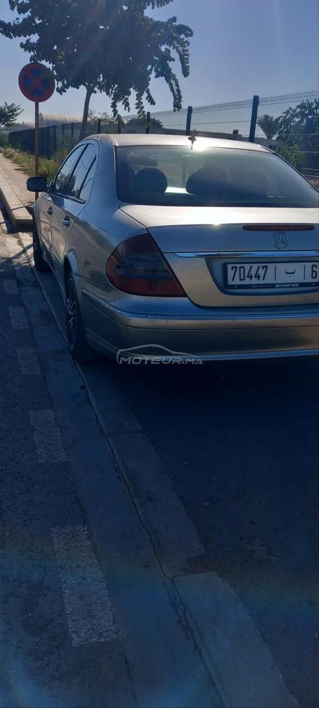 voiture mercedece  E280 