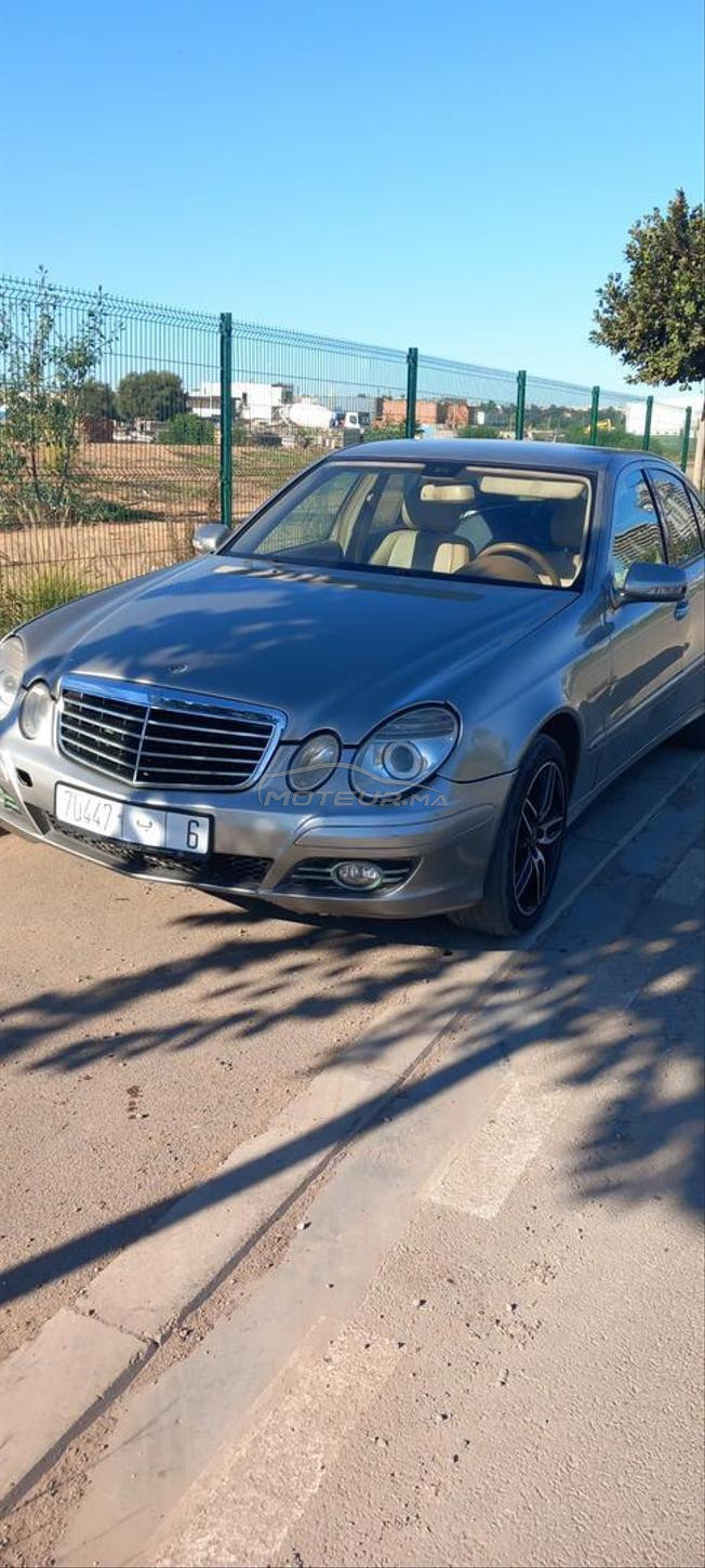 voiture mercedece  E280 
