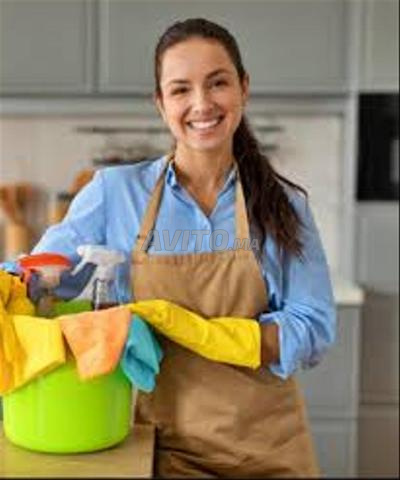 عاملة منزل مخصصة - نظافة وترتيب
